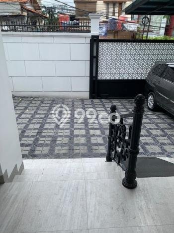 Rumah Luxury Modern Siap Huni di Cipete Jakarta Selatan Rumah Luxury Modern Siap Huni di Cipete Jakarta Selatan