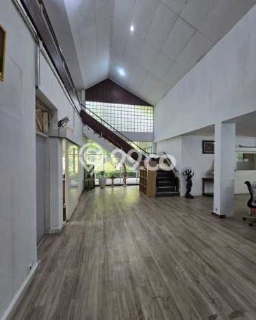 Dijual Rumah Mewah Exclusive di Kebayoran Baru, Jakarta Selatan Dijual Rumah Mewah Exclusive di Kebayoran Baru, Jakarta Selatan