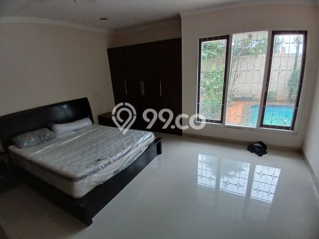 Disewakan Rumah Murah di Kemang Jakarta Selatan Punya 4 KT Disewakan Rumah Murah di Kemang Jakarta Selatan Punya 4 KT