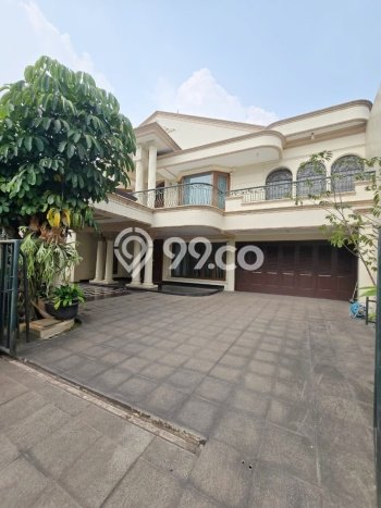 Hunian Kondisi Baik Disewakan di Pondok Indah, Jakarta Selatan LT 814m2, LB 650m2 Hunian Kondisi Baik Disewakan di Pondok Indah, Jakarta Selatan LT 814m2, LB 650m2
