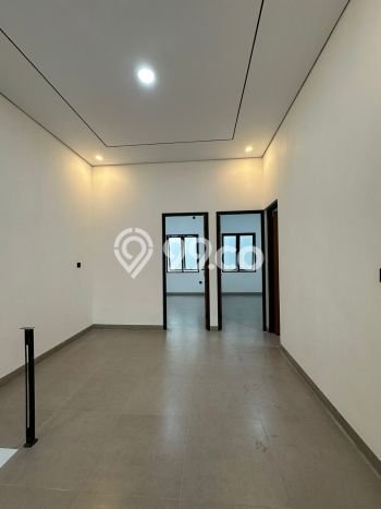 Rumah Strategis Modern Lb 127m2 di Pasar Minggu, Jakarta Selatan Rumah Strategis Modern Lb 127m2 di Pasar Minggu, Jakarta Selatan