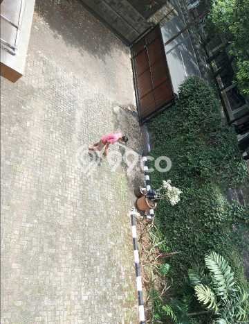 Sewa Rumah Strategis di Kemang LT 1050m2 / LB 450m2 Siap Huni Sewa Rumah Strategis di Kemang LT 1050m2 / LB 450m2 Siap Huni