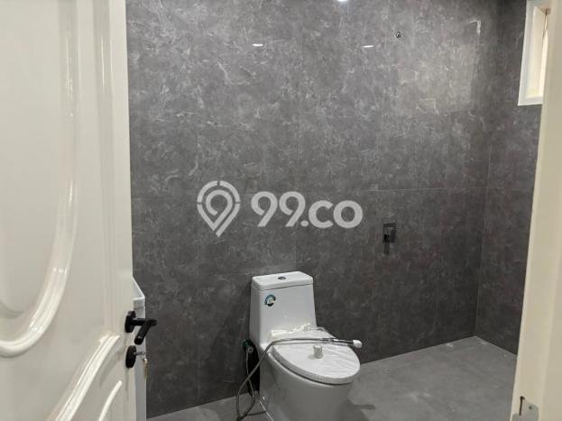 Disewakan Rumah Nyaman LT 800m2 / LB 800m2 di Pondok Indah, Jakarta Selatan Disewakan Rumah Nyaman LT 800m2 / LB 800m2 di Pondok Indah, Jakarta Selatan