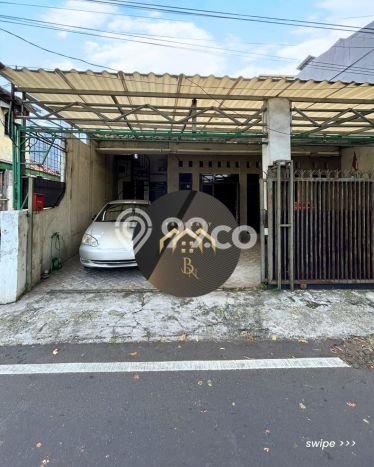 Dijual Rumah Premium dengan Fasilitas Sekitar Komplit di Tebet, Jakarta Selatan Dijual Rumah Premium dengan Fasilitas Sekitar Komplit di Tebet, Jakarta Selatan
