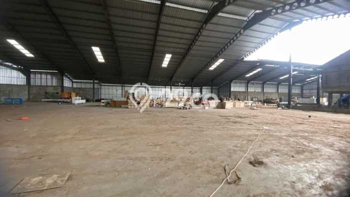 Gudang Disewakan Lokasi Cikupa Tangerang Harga Spesial! Gudang Disewakan Lokasi Cikupa Tangerang Harga Spesial!
