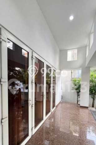 Jarang Ada! Rumah Sewa 4 Kamar Bagus Siap Huni Kemang Jarang Ada! Rumah Sewa 4 Kamar Bagus Siap Huni Kemang