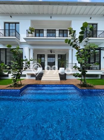 Rumah Elit LB 833m2 Siap Pakai Desain Elegan di Kemang, Jakarta Selatan Rumah Elit LB 833m2 Siap Pakai Desain Elegan di Kemang, Jakarta Selatan
