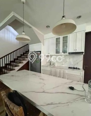 Rumah 4 Kamar Lengkap Disewakan di Cilandak Harga Kompetitif Rumah 4 Kamar Lengkap Disewakan di Cilandak Harga Kompetitif