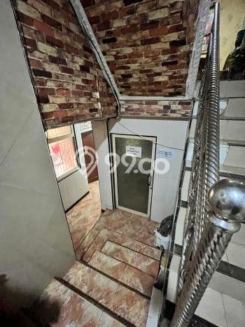 Untuk Dijual! Ruko di Supomo Jakarta Selatan LT 258m2 / LB 600m2 Kawasan Bisnis Untuk Dijual! Ruko di Supomo Jakarta Selatan LT 258m2 / LB 600m2 Kawasan Bisnis