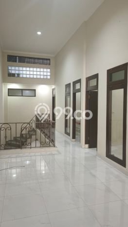 Sewa Rumah Murah di Pondok Indah Jakarta Selatan dengan 3 KT Sewa Rumah Murah di Pondok Indah Jakarta Selatan dengan 3 KT