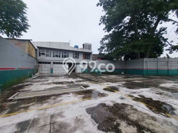 Dijual! Ruko di Gading Serpong Tangerang LT 1126m2 / LB 400m2 Kawasan Bisnis Dijual! Ruko di Gading Serpong Tangerang LT 1126m2 / LB 400m2 Kawasan Bisnis