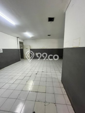 Ruko Komersial Disewakan di Pedurungan Semarang Luas 476m2 Ruko Komersial Disewakan di Pedurungan Semarang Luas 476m2