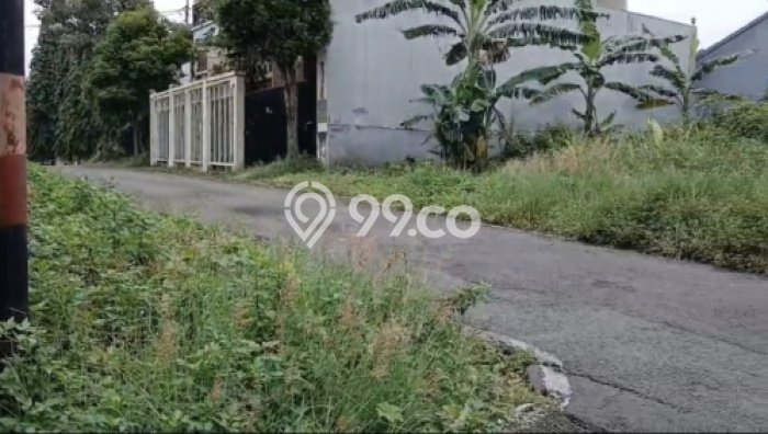 Tanah Kosong Dijual di Semarang dengan Area 221m2 Tanah Kosong Dijual di Semarang dengan Area 221m2