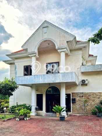 For Sale Rumah Mewah Exclusive di Tembalang, Semarang For Sale Rumah Mewah Exclusive di Tembalang, Semarang