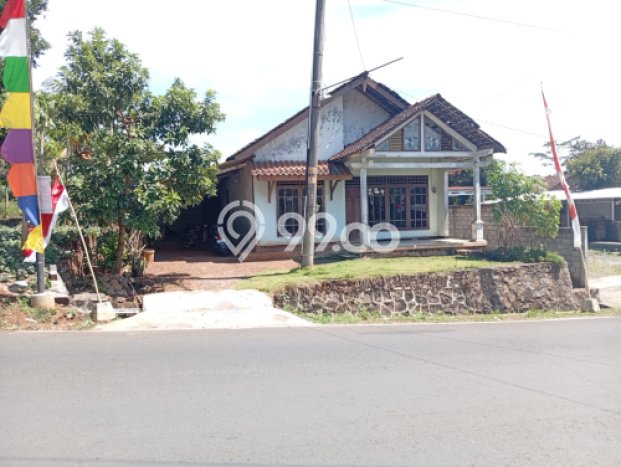 Hunian Cantik Modern Lb 200m2 di Ungaran Timur, Semarang Hunian Cantik Modern Lb 200m2 di Ungaran Timur, Semarang