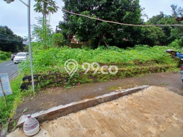 Tanah Kosong Dijual di Semarang dengan Area 300m2 Tanah Kosong Dijual di Semarang dengan Area 300m2