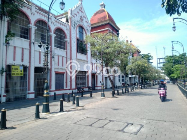 Disewakan Komersial komersial di Semarang Utara luas bangunan 1700m2 Disewakan Komersial komersial di Semarang Utara luas bangunan 1700m2