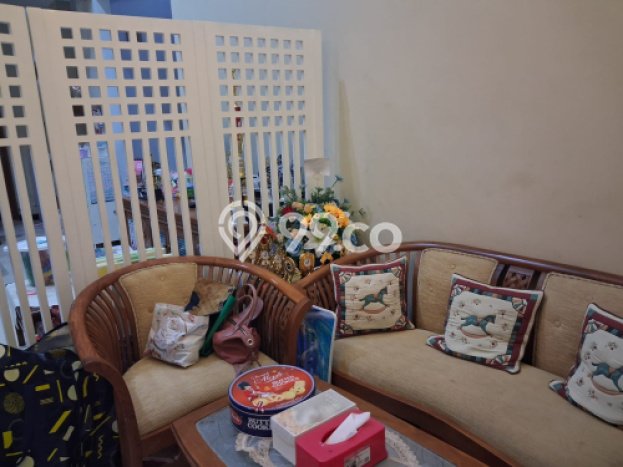 Hunian Eksklusif Siap Huni LT 210m2 di Banyumanik, Semarang Hunian Eksklusif Siap Huni LT 210m2 di Banyumanik, Semarang