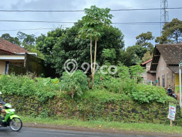 Tanah Kosong Dijual di Semarang dengan Area 300m2 Tanah Kosong Dijual di Semarang dengan Area 300m2
