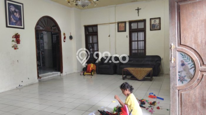 FOR SALE Kost 24 Kamar, 4 Kamar Mandi di Candisari, Semarang, Luas 584m2 FOR SALE Kost 24 Kamar, 4 Kamar Mandi di Candisari, Semarang, Luas 584m2