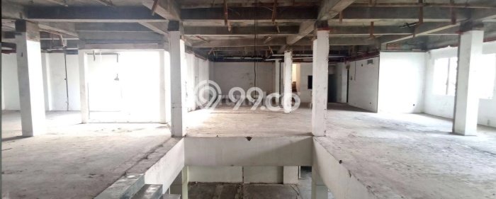 KAWASAN KOMERSIAL! Ruko For Rent di , Luas 1140m2m², Area Strategis KAWASAN KOMERSIAL! Ruko For Rent di , Luas 1140m2m², Area Strategis