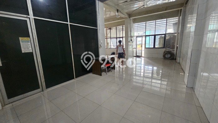Ruko disewakan di Menteng Jakarta Pusat dengan luas bangunan 780m2 Ruko disewakan di Menteng Jakarta Pusat dengan luas bangunan 780m2