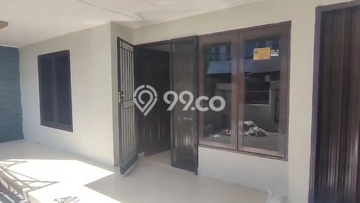 Rumah di Sunter, 4 KT, Dekat Fasilitas Umum, Luas 200m² Bangunan 320m² Rumah di Sunter, 4 KT, Dekat Fasilitas Umum, Luas 200m² Bangunan 320m²