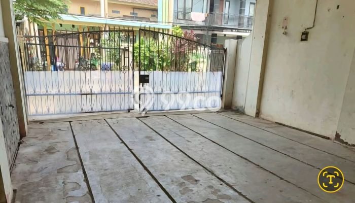 Gudang untuk Disewa di Pusat Jakarta Timur Luas Bangunan 200m2 Gudang untuk Disewa di Pusat Jakarta Timur Luas Bangunan 200m2