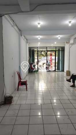 Ruko Disewa di Jakarta Timur dengan LB 167m2 Area Komersial Ramai Ruko Disewa di Jakarta Timur dengan LB 167m2 Area Komersial Ramai