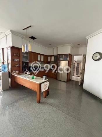Disewakan Rumah Nyaman LT 720m2 / LB 1200m2 di Sunter, Jakarta Utara Disewakan Rumah Nyaman LT 720m2 / LB 1200m2 di Sunter, Jakarta Utara