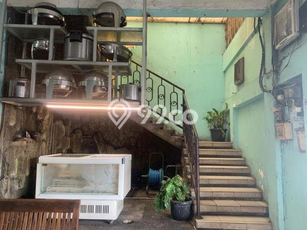 Area Ramai! Ruko Dijual di Senen untuk Bisnis Luas Bangunan 420m2 Area Ramai! Ruko Dijual di Senen untuk Bisnis Luas Bangunan 420m2