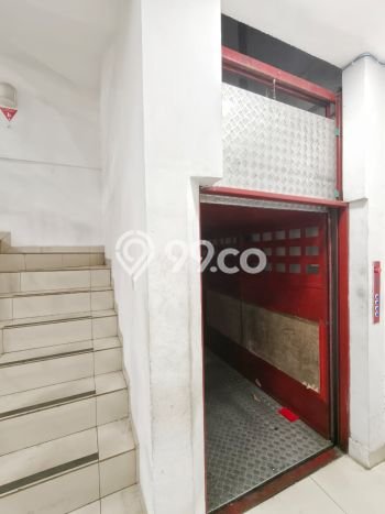 Unit Ruko disewakan di Cakung Jakarta Timur dengan LT 240m2 / LB 530m2 Unit Ruko disewakan di Cakung Jakarta Timur dengan LT 240m2 / LB 530m2