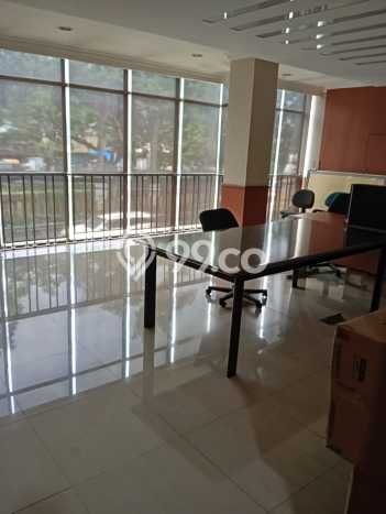 Unit Komersial Disewakan di Jakarta Pusat Area Strategis Harga Kompetitif Unit Komersial Disewakan di Jakarta Pusat Area Strategis Harga Kompetitif