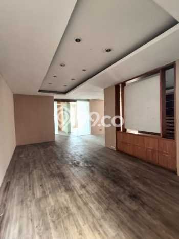 Rumah Kontrakan Jakarta Utara LT 360m2 LB 600m2 Kawasan Pluit Rumah Kontrakan Jakarta Utara LT 360m2 LB 600m2 Kawasan Pluit