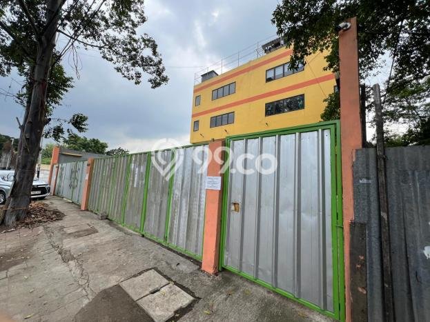 Unit Gudang Disewakan di Batu Ceper di Area Ramai & Strategis Unit Gudang Disewakan di Batu Ceper di Area Ramai & Strategis