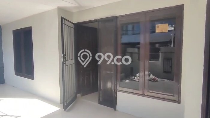 Rumah di Sunter, 4 KT, Dekat Fasilitas Umum, Luas 200m² Bangunan 320m² Rumah di Sunter, 4 KT, Dekat Fasilitas Umum, Luas 200m² Bangunan 320m²