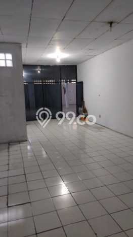 Ruko Disewa di Jakarta Timur dengan LB 167m2 Area Komersial Ramai Ruko Disewa di Jakarta Timur dengan LB 167m2 Area Komersial Ramai