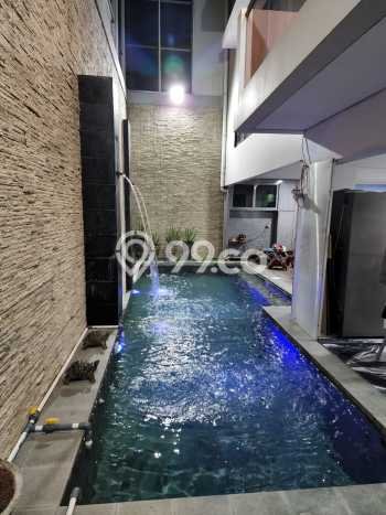 Rumah Elit LB 600m2 Siap Pakai Desain Elegan di Pantai Indah Kapuk, Jakarta Utara Rumah Elit LB 600m2 Siap Pakai Desain Elegan di Pantai Indah Kapuk, Jakarta Utara