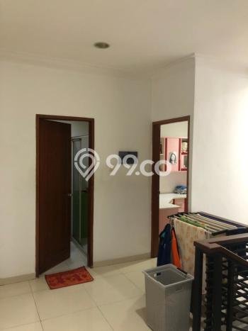 Jual Rumah Mewah Elegan Dengan View Cantik di Puri Indah, Jakarta Barat Jual Rumah Mewah Elegan Dengan View Cantik di Puri Indah, Jakarta Barat