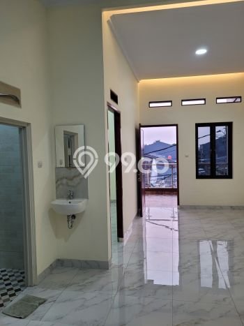 Rumah Luas Asri 3 KT Siap Pakai di Poris Tangerang Rumah Luas Asri 3 KT Siap Pakai di Poris Tangerang