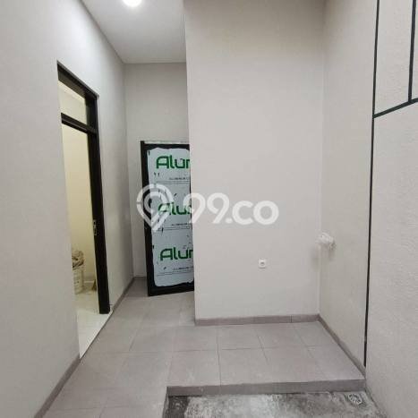 Jual Rumah Bagus Siap Huni LB 170m2 di Mulyorejo, Surabaya Jual Rumah Bagus Siap Huni LB 170m2 di Mulyorejo, Surabaya