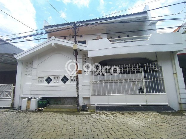 Dijual Cepat Rumah Favorit Siap Huni LB 300m2 di Sukolilo, Surabaya Dijual Cepat Rumah Favorit Siap Huni LB 300m2 di Sukolilo, Surabaya