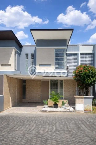 Rumah Modern 3 KT di Gununganyar Surabaya Full Furnished Rumah Modern 3 KT di Gununganyar Surabaya Full Furnished