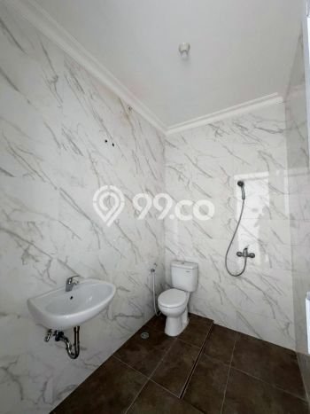 Rumah Strategis Modern Lb 170m2 di Pakal, Surabaya Rumah Strategis Modern Lb 170m2 di Pakal, Surabaya