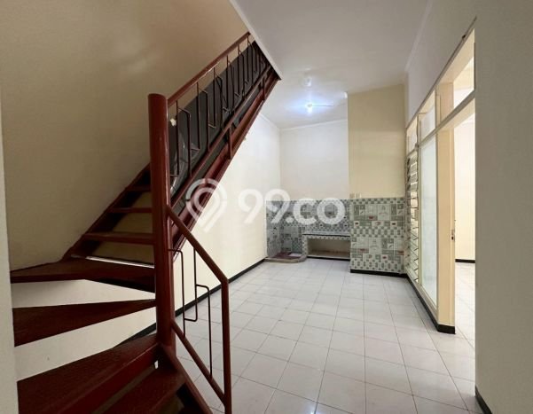 Rumah Modern Minimalis 3 Kamar Bisa Langsung Pindah di Rungkut Rumah Modern Minimalis 3 Kamar Bisa Langsung Pindah di Rungkut