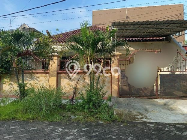 Disewakan! Rumah 5 Kamar Tidur &
3 Kamar Mandi di Ngagel, Surabaya Disewakan! Rumah 5 Kamar Tidur &
3 Kamar Mandi di Ngagel, Surabaya