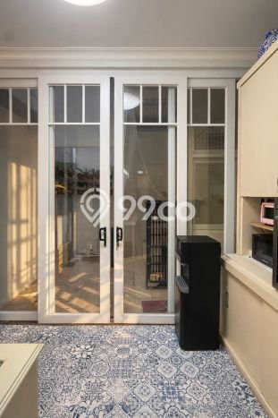 For Sale! Luxury House LT 144m2 Desain Elegan di BSD City For Sale! Luxury House LT 144m2 Desain Elegan di BSD City