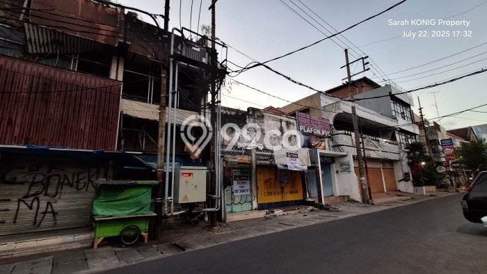 Unit Gudang Disewakan di Surabaya Kota di Area Ramai & Strategis Unit Gudang Disewakan di Surabaya Kota di Area Ramai & Strategis