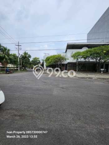 Komersial Bagus Dijual LB 500m2 Lokasi Strategis Surabaya Area Cocok untuk Berbisnis Komersial Bagus Dijual LB 500m2 Lokasi Strategis Surabaya Area Cocok untuk Berbisnis