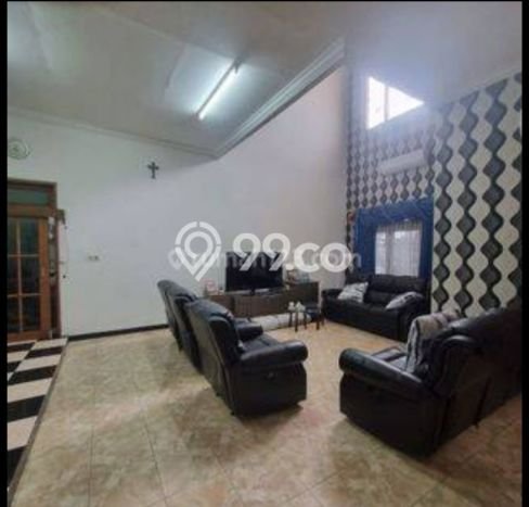 Rumah Elit Modern Siap Huni di Sutorejo Surabaya Rumah Elit Modern Siap Huni di Sutorejo Surabaya
